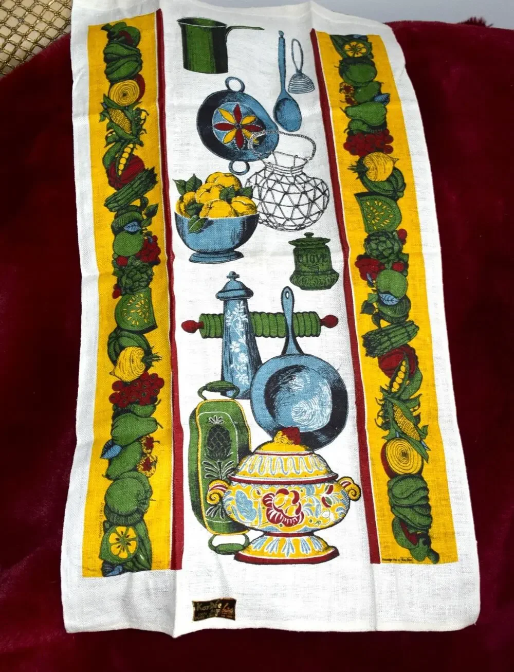 Vtg Kay Dee Linen Towel 17.5x30